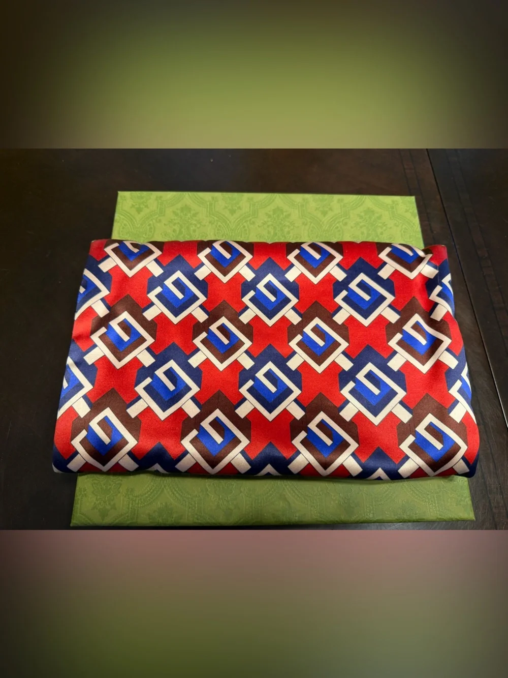 New Gucci Geometric G Logo Neck Pillow Travel Accessories Red Blue